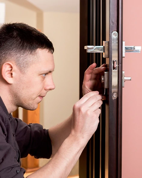 : Professional Locksmith For Commercial And Residential Locksmith Services in Rancho Cucamonga, CA